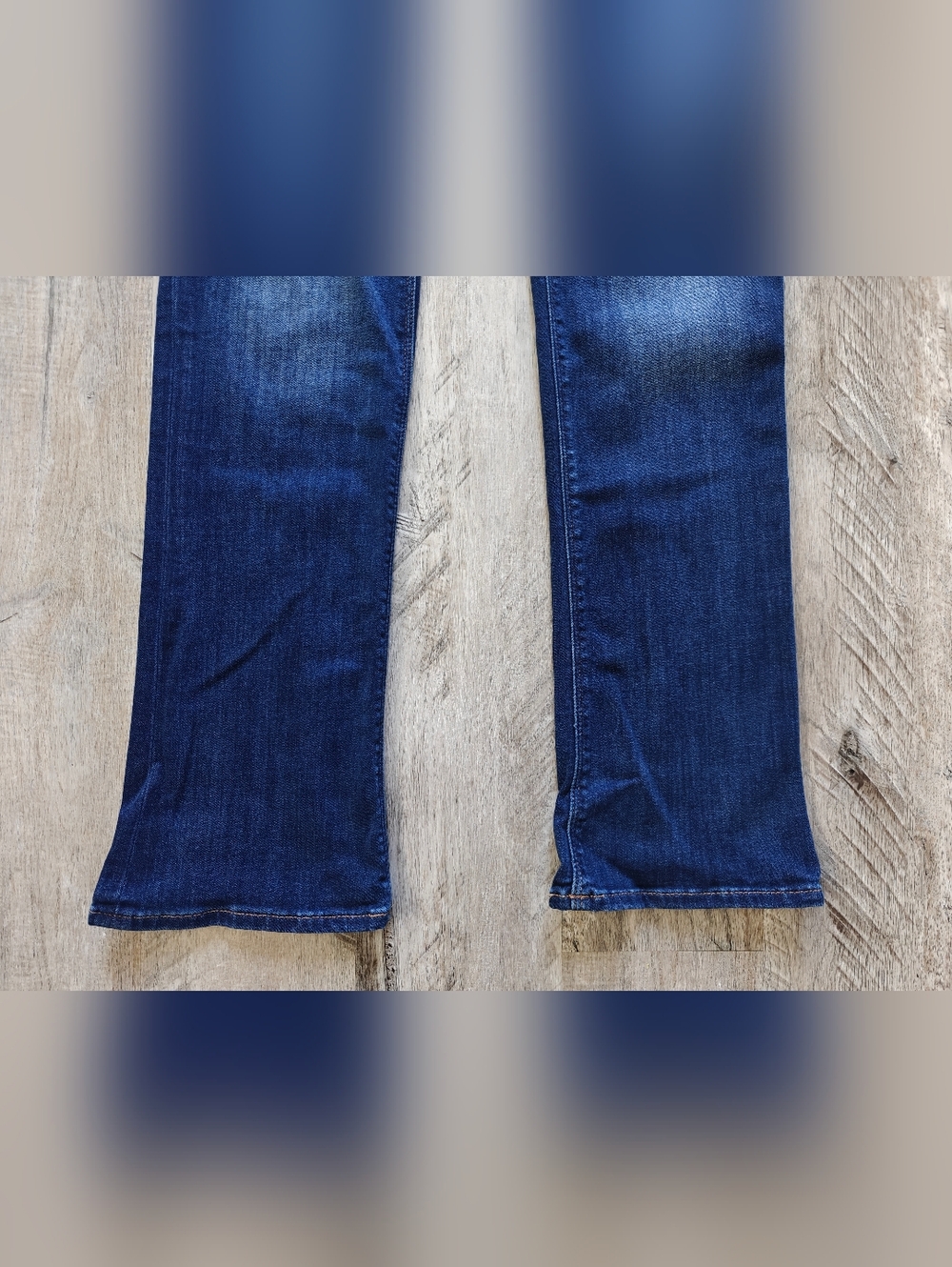 Express Skyscraper Mid Rise Denim Jeans - Picture 5 of 14